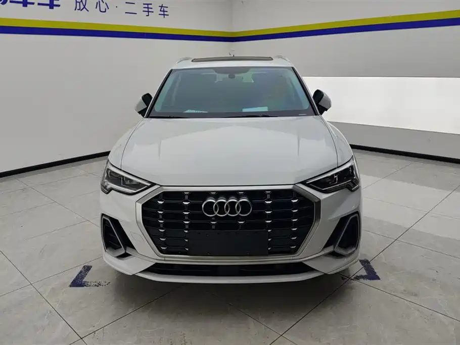 Audi Q3 2021 35 TFSI Fashionable and Dynamic купить на сайте DeffCars