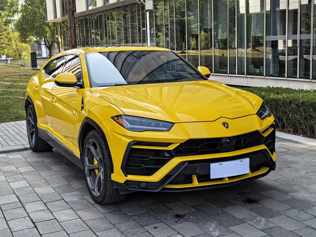 Urus 2021 4.0T V8 купить на сайте DeffCars