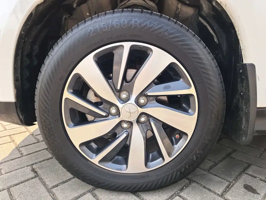 Jinxuan ASX 2018 2.0L CVT two-wheel drive exclusive version купить на сайте DeffCars