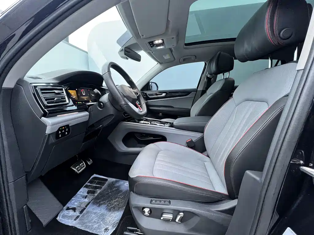 Touron 2023 Touron X facelift 380TSI four-wheel drive luxury version купить на сайте DeffCars