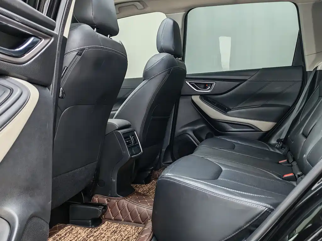 Forester 2022 2.0i AWD Deluxe Edition EyeSight купить на сайте DeffCars