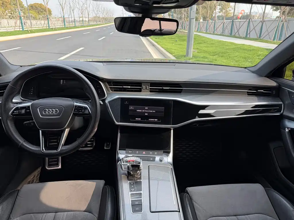 Audi A6L 2022 45 TFSI Premium Dynamic Model купить на сайте DeffCars