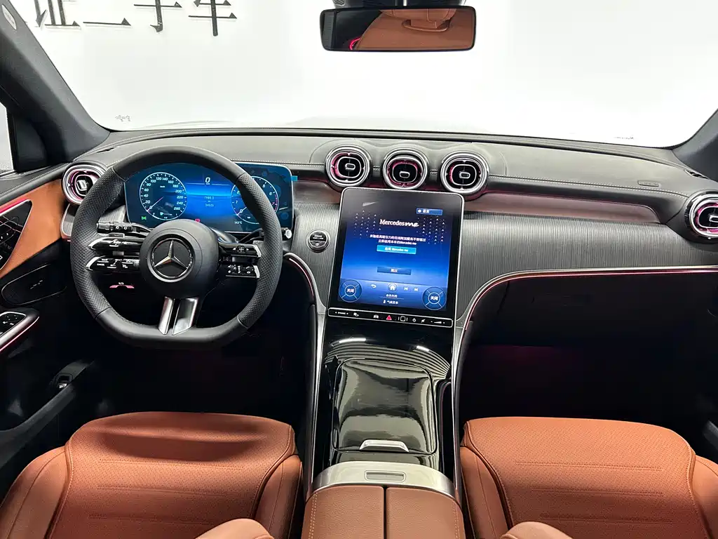 Mercedes-Benz GLC 2024 facelift GLC 260 L 4MATIC luxury model 5 seats купить на сайте DeffCars