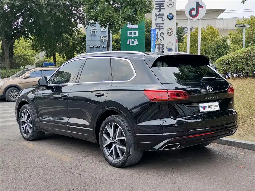 Touareg 2022 3.0TSI Ruixiang Edition Classic Sports Package купить на сайте DeffCars