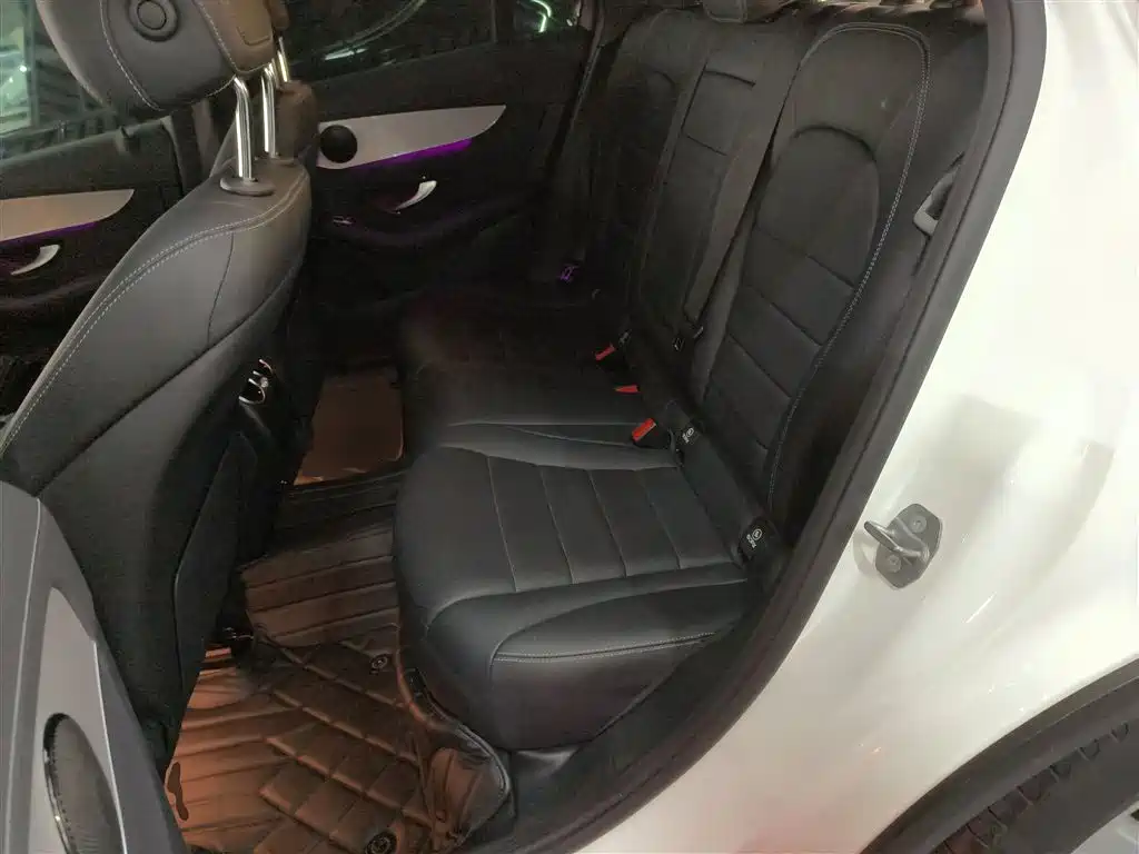 Mercedes-Benz GLC Coupe 2020 GLC 260 4MATIC Coupe SUV купить на сайте DeffCars