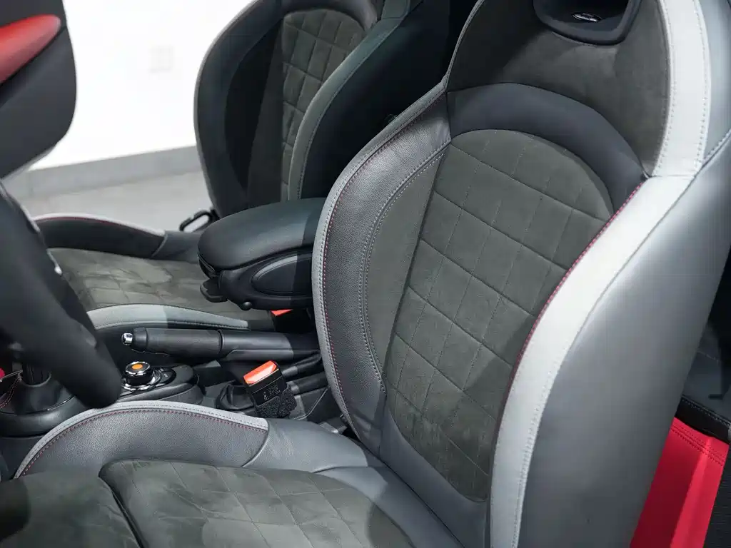 MINI JCW 2021 2.0T JOHN COOPER WORKS ALL-IN купить на сайте DeffCars