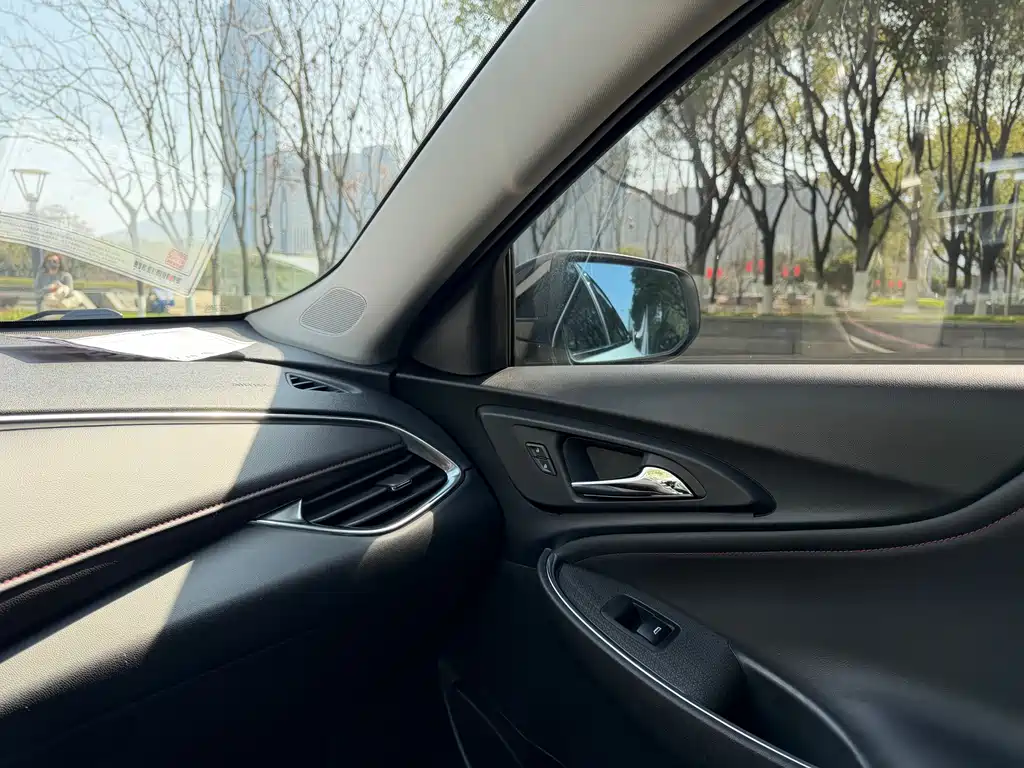 Malibu XL 2021 Redline 550T automatic sharp version купить на сайте DeffCars