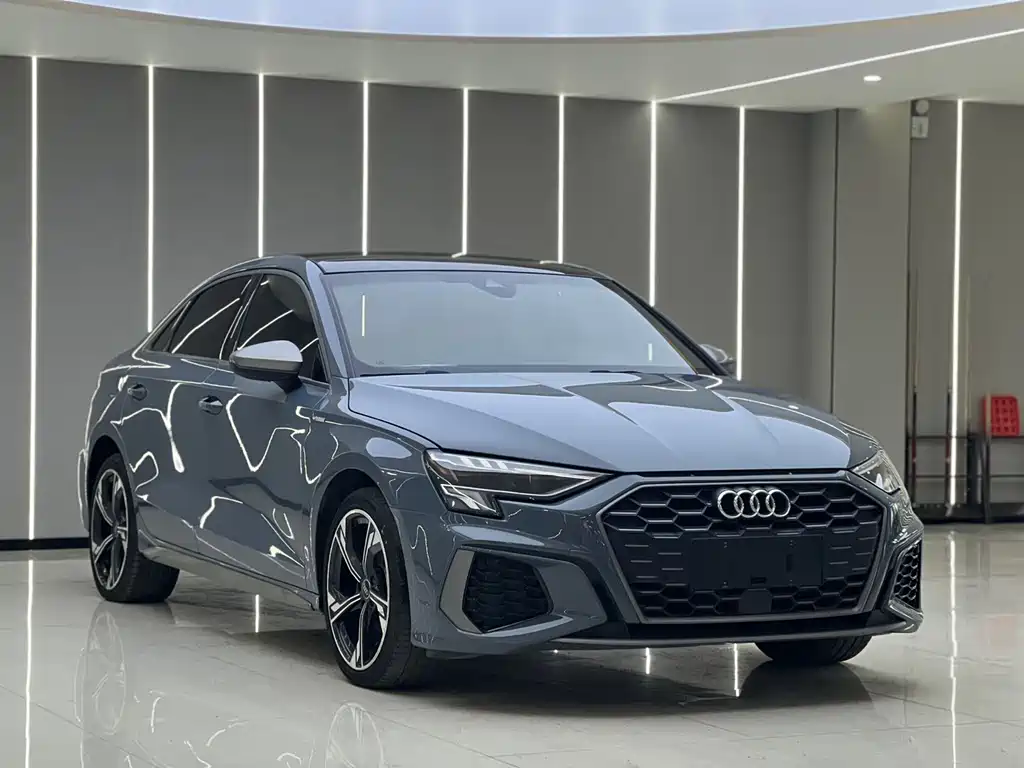 Audi A3 2022 A3L Limousine 35 TFSI RS Kit Burning Speed ​​Type купить на сайте DeffCars