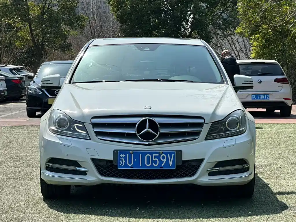 Mercedes-Benz C-Class 2010 C 200 CGI Fashion Model купить на сайте DeffCars