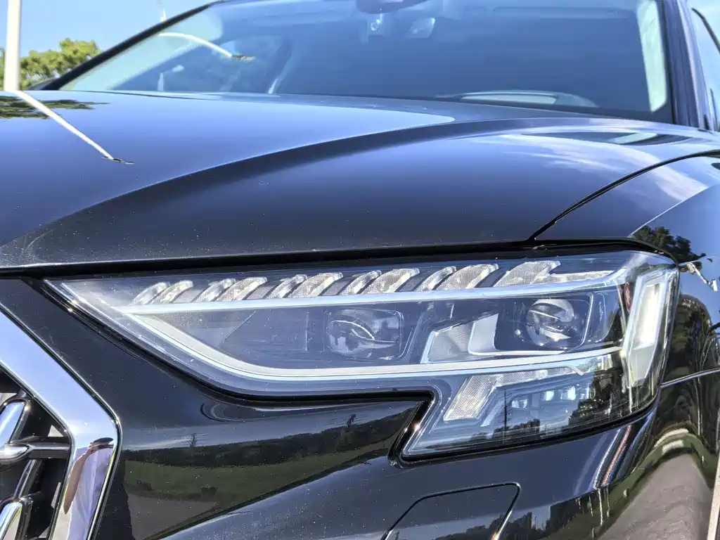 Audi A8 2023 A8L 55 TFSI quattro flagship model купить на сайте DeffCars