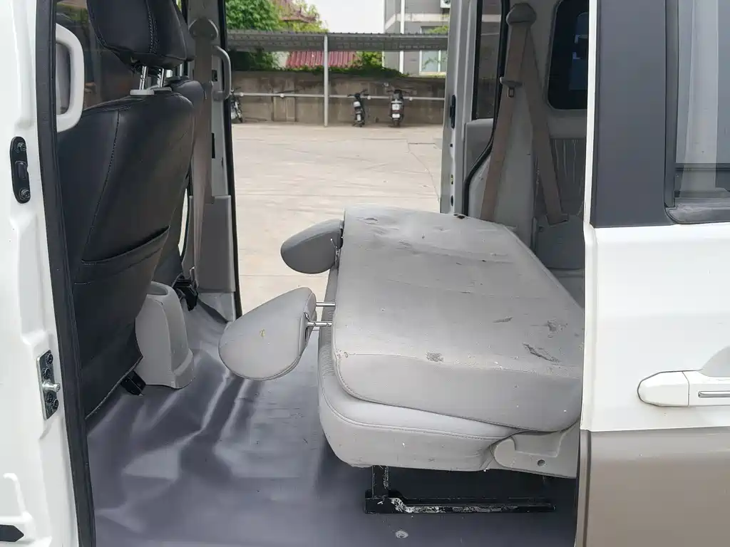 New Hiace S 2021 1.5L Fortune Central Air Conditioning Version Bus National VI SWC15M купить на сайте DeffCars