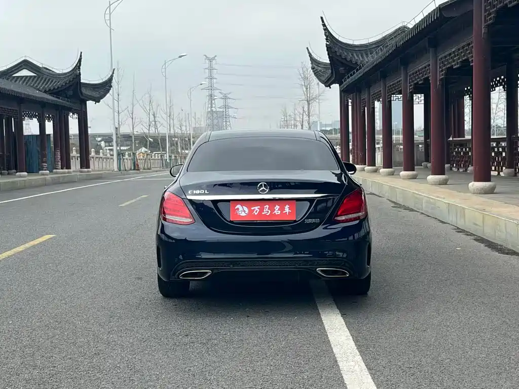 Mercedes-Benz C-Class 2017 C 180 L Sports Edition купить на сайте DeffCars