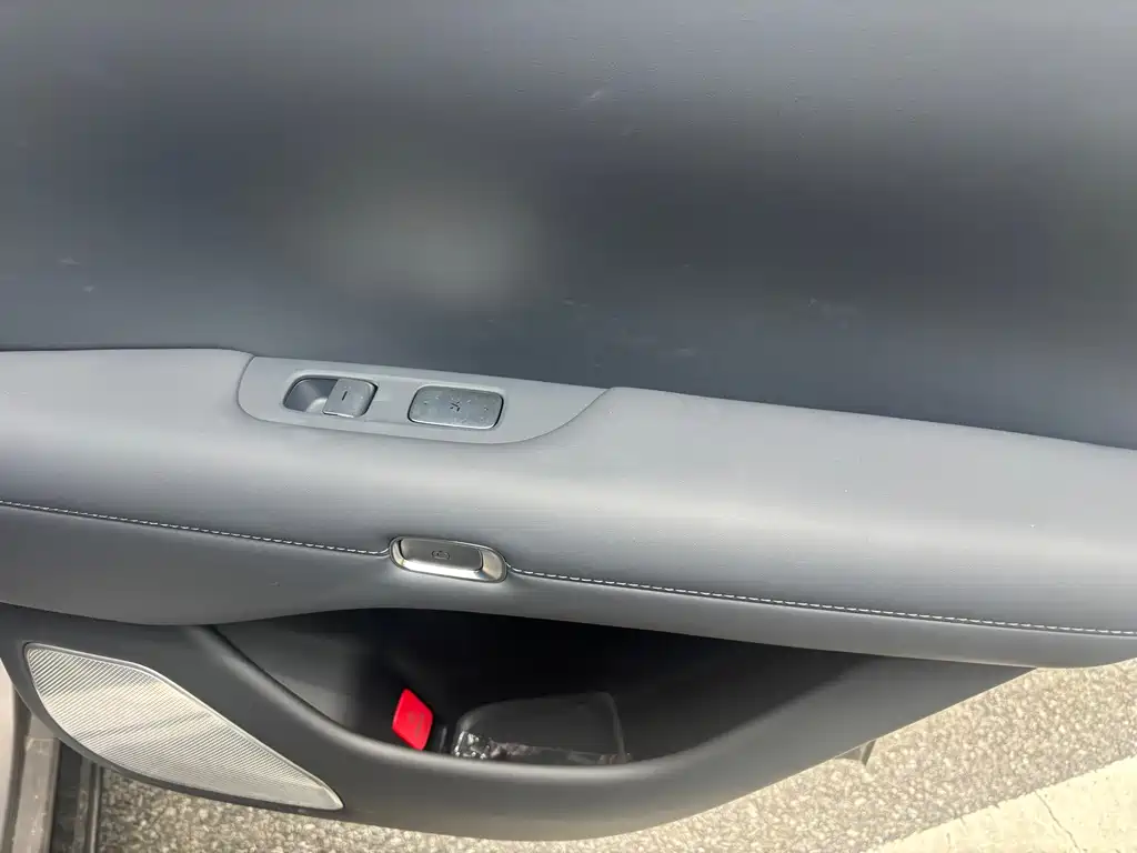 Xiaomi YU7 2025 rear drive long battery life version купить на сайте DeffCars