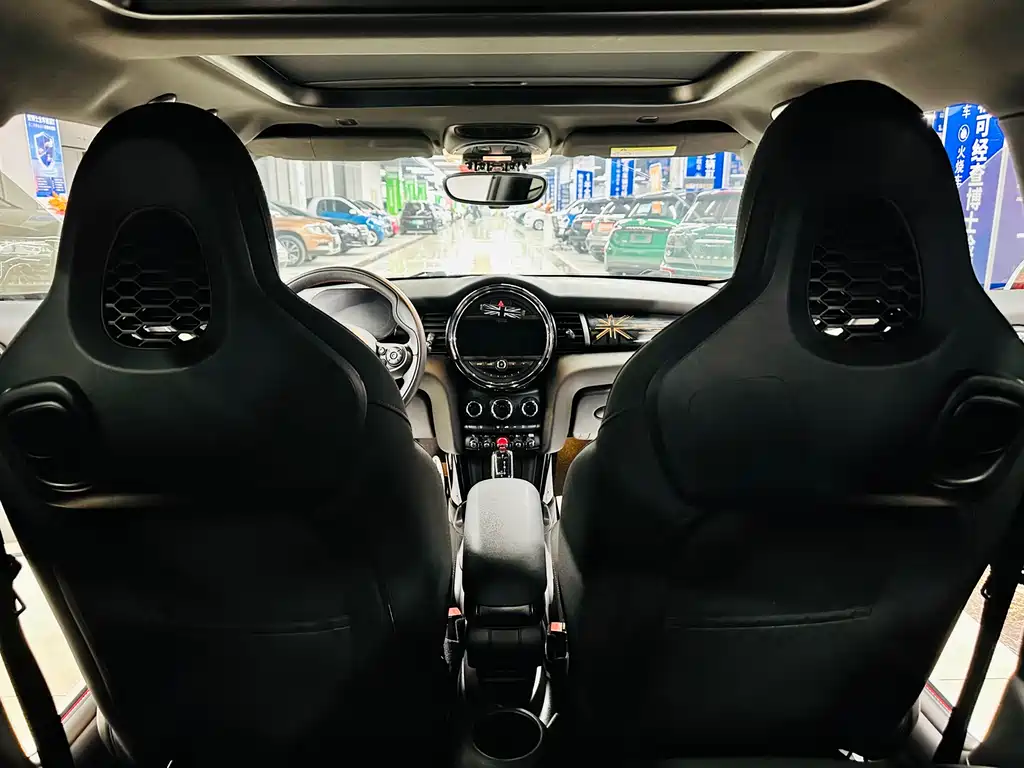 MINI 2021 1.5T COOPER racer купить на сайте DeffCars