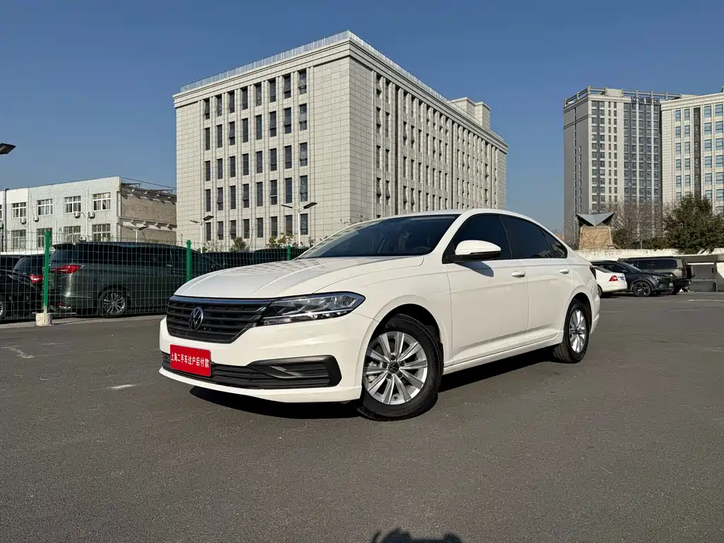 Lavida 2022 1.5L automatic fashion version купить на сайте DeffCars