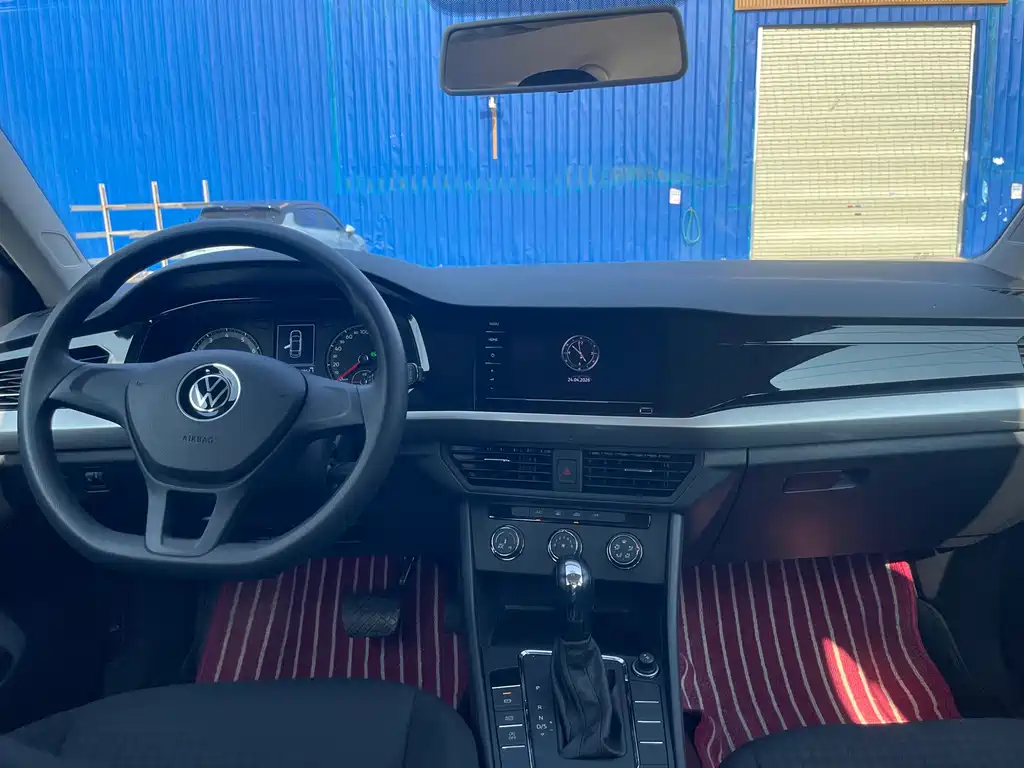 Bora 2021 1.5L automatic fashion smart connected version купить на сайте DeffCars