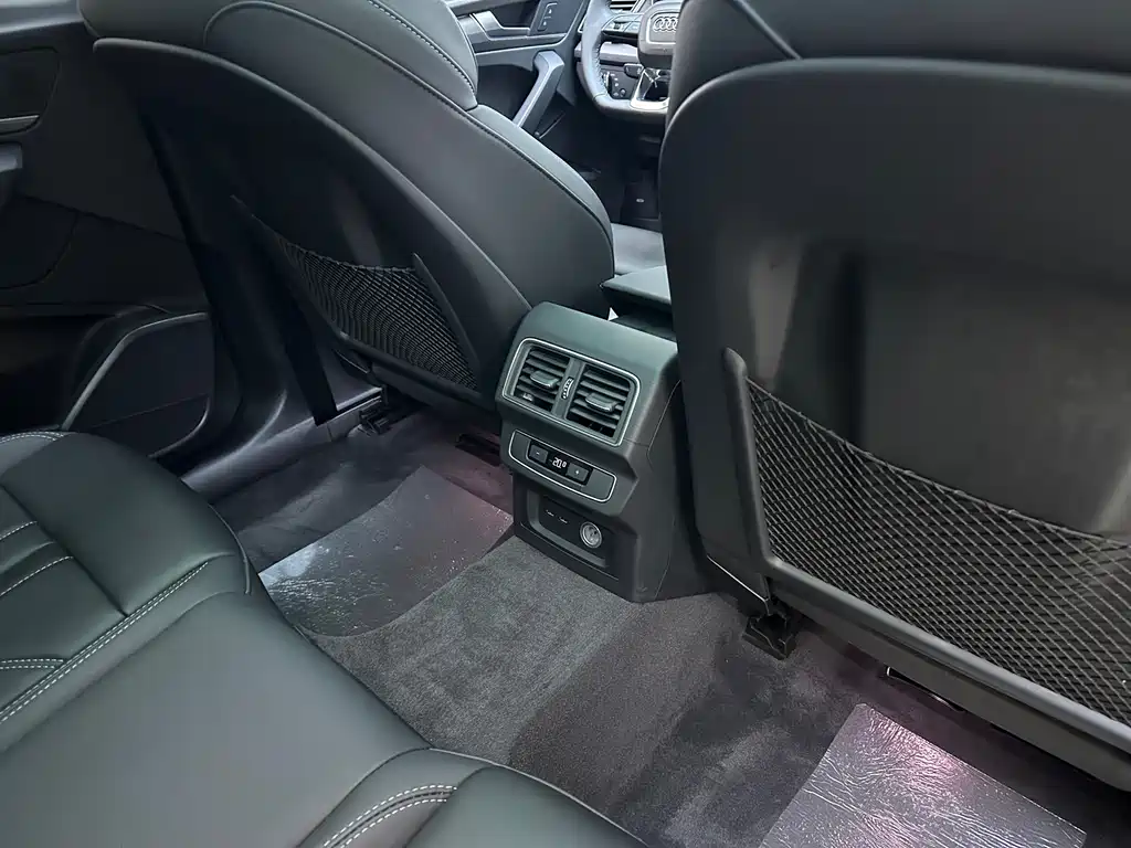 Audi Q5L 2022 40T luxury and dynamic model купить на сайте DeffCars