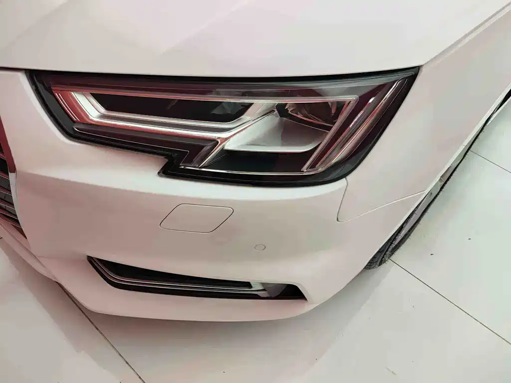 Audi A4L 2019 40 TFSI Enterprising National VI купить на сайте DeffCars