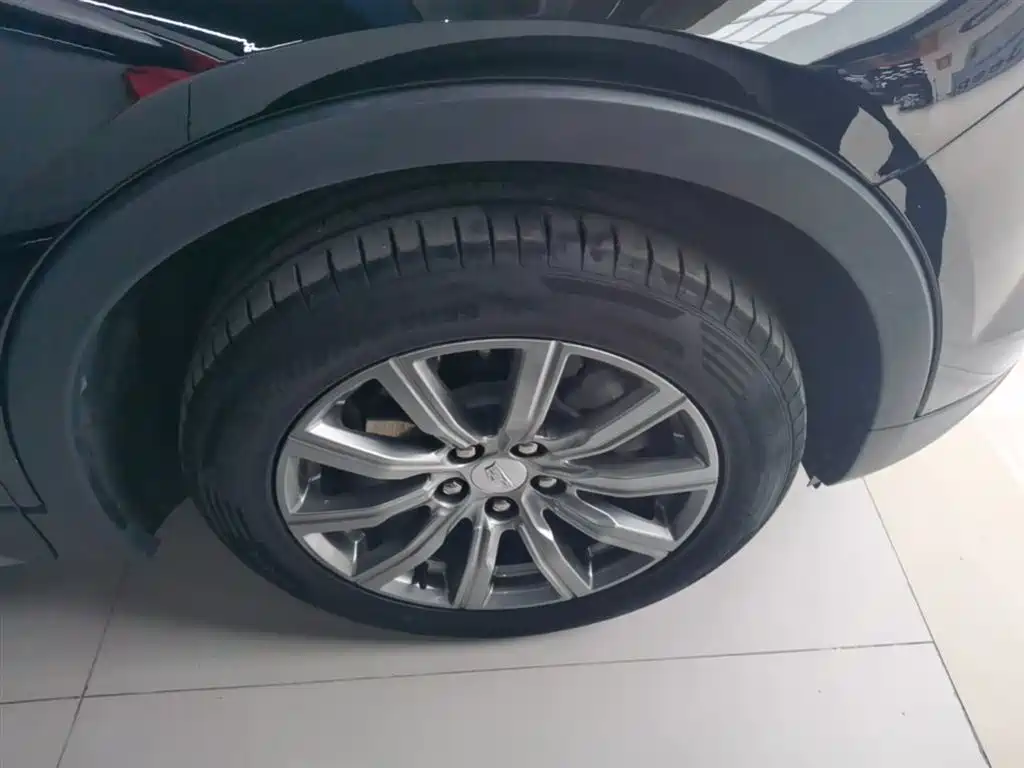 Cadillac XT4 2020 facelift 28T two-wheel drive luxury model купить на сайте DeffCars