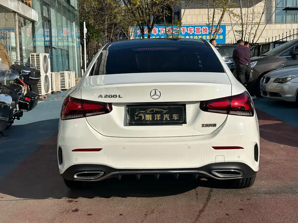 Mercedes-Benz A-Class 2020 Facelift A 200 L Sports Sedan Fashionable купить на сайте DeffCars