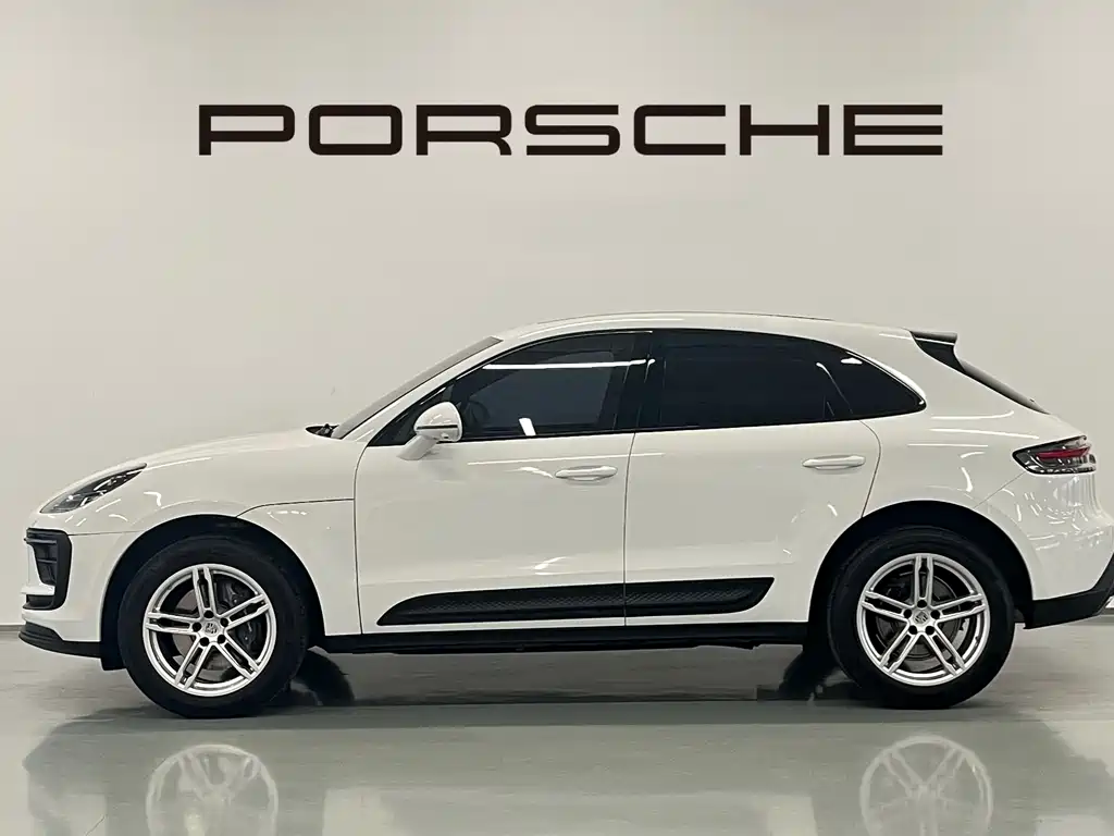 Macan 2023 Macan 2.0T купить на сайте DeffCars
