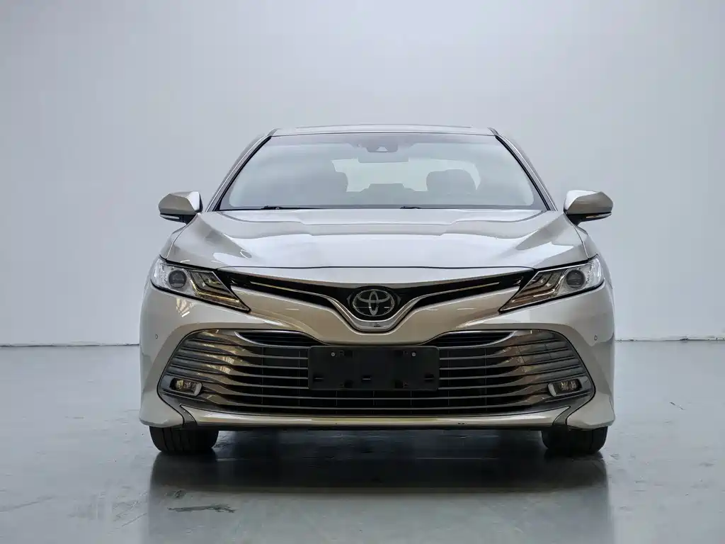 Camry 2019 2.0G Deluxe Edition National VI купить на сайте DeffCars