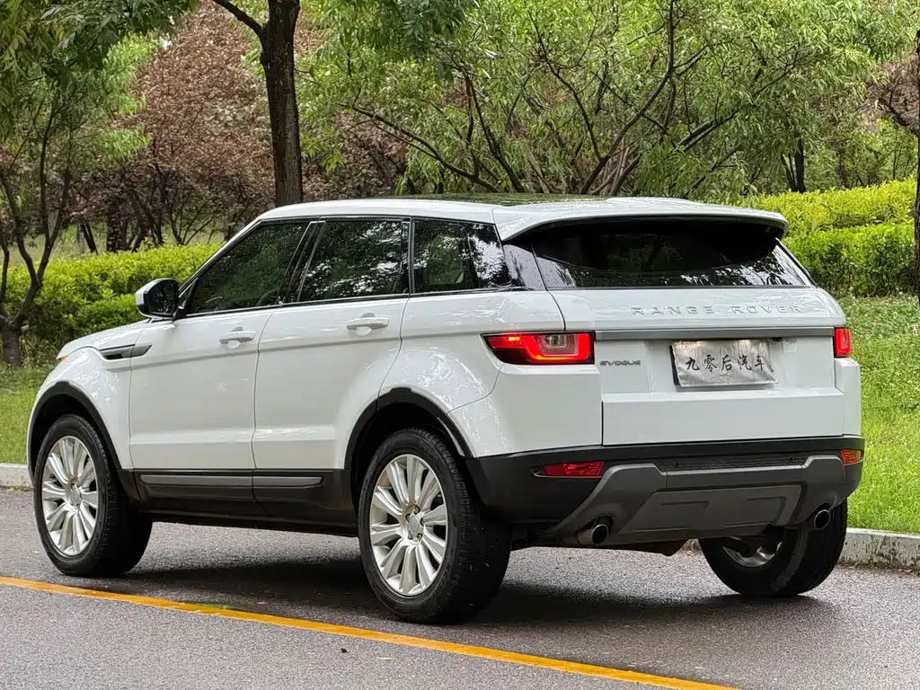 Range Rover Evoque 2016 2.0T SE Zhiyao Edition купить на сайте DeffCars