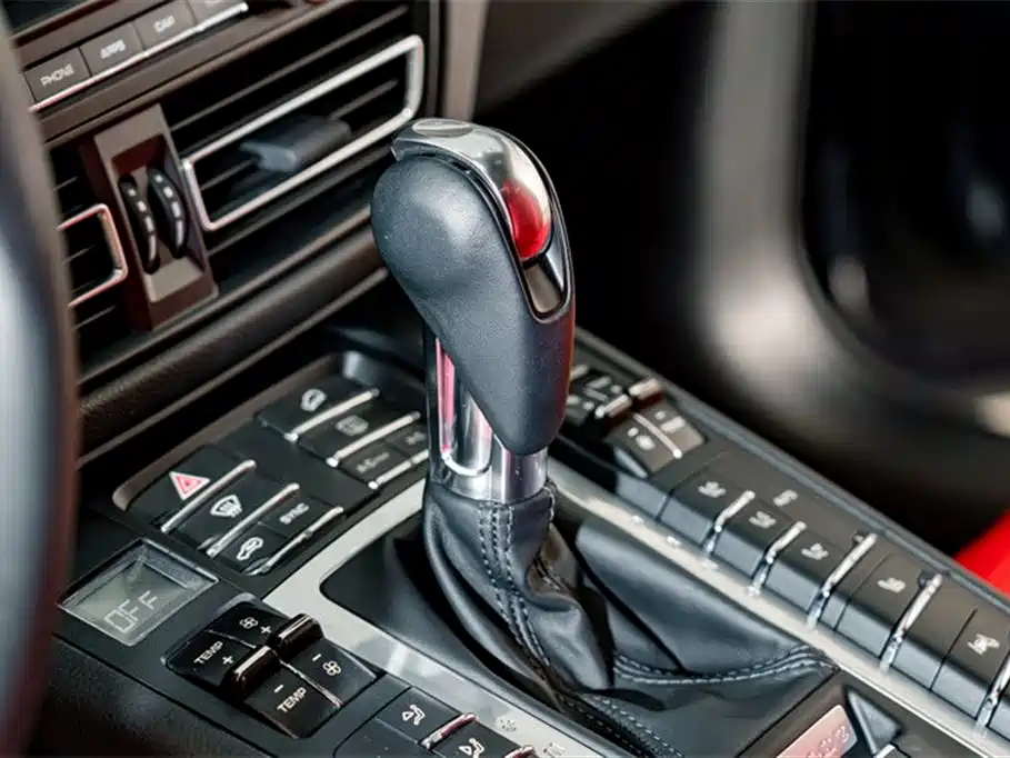 Macan 2021 Macan 2.0T купить на сайте DeffCars