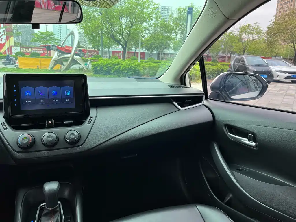 Corolla 2021 1.2T S-CVT Pioneer Edition купить на сайте DeffCars