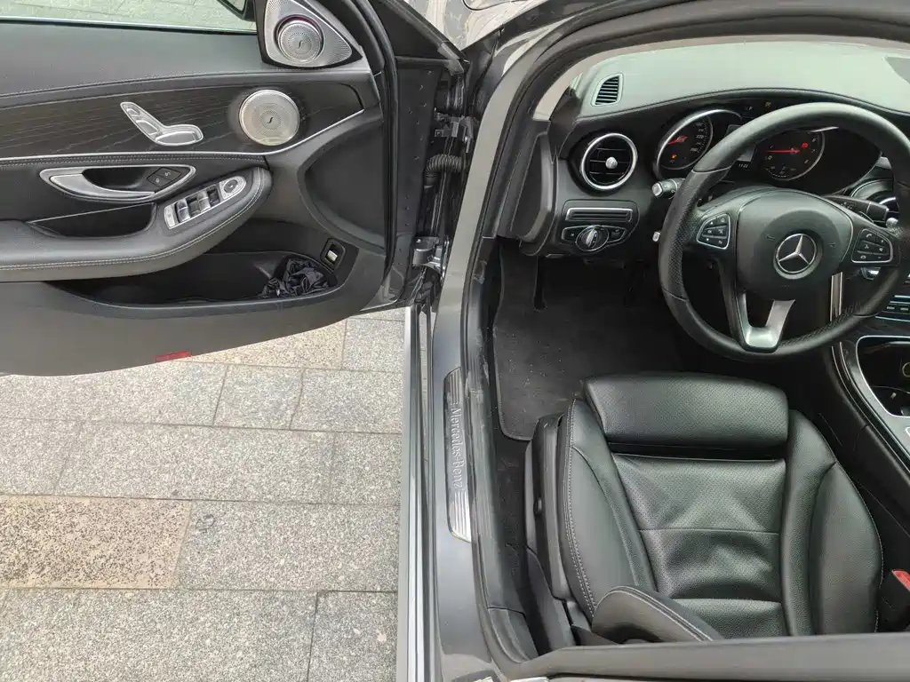 Mercedes-Benz C-Class 2018 C 180 L Fashionable Sports Edition купить на сайте DeffCars