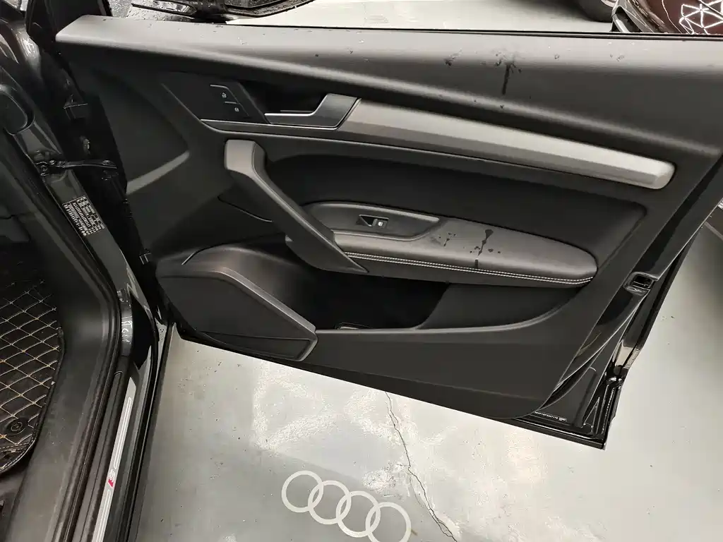 Audi Q5L 2023 40T luxury and elegant model купить на сайте DeffCars