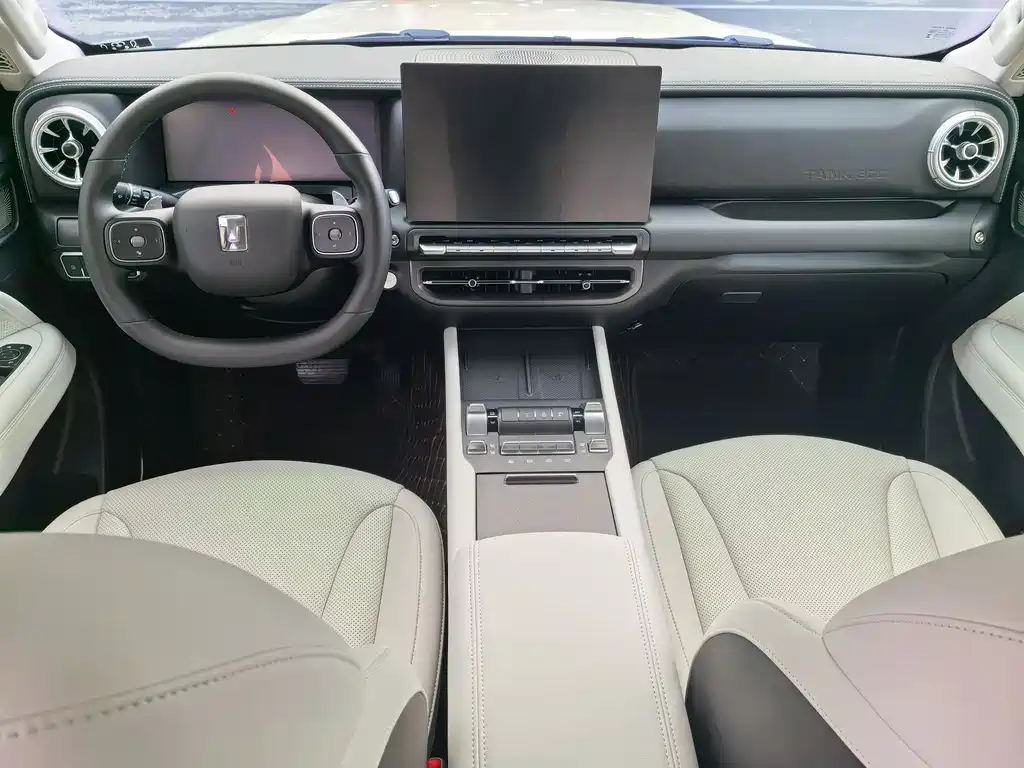 Tank 300 New Energy 2025 Hi4-T 37.1kWh купить на сайте DeffCars