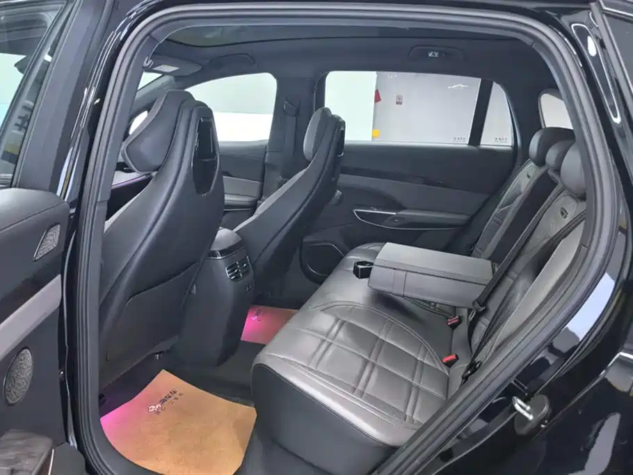 Hongqi Tiangong 08 2025 680 Ultra four-wheel drive version купить на сайте DeffCars