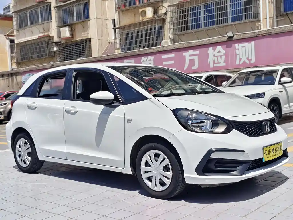Fit 2021 1.5L CVT Trendy Edition купить на сайте DeffCars