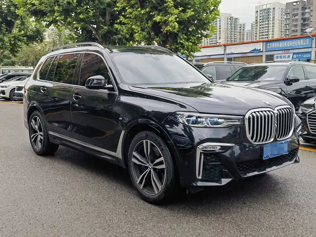 BMW X7 2022 xDrive40i Exclusive M Sports Package купить на сайте DeffCars