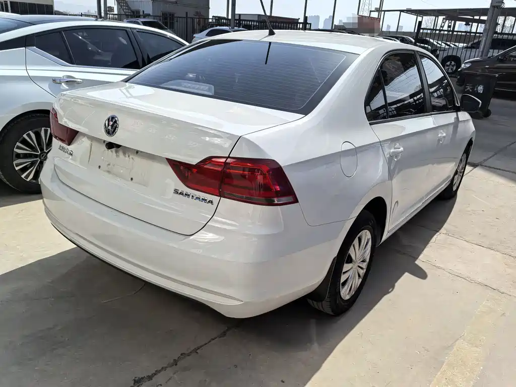 Santana 2021 1.5L automatic fashion version купить на сайте DeffCars