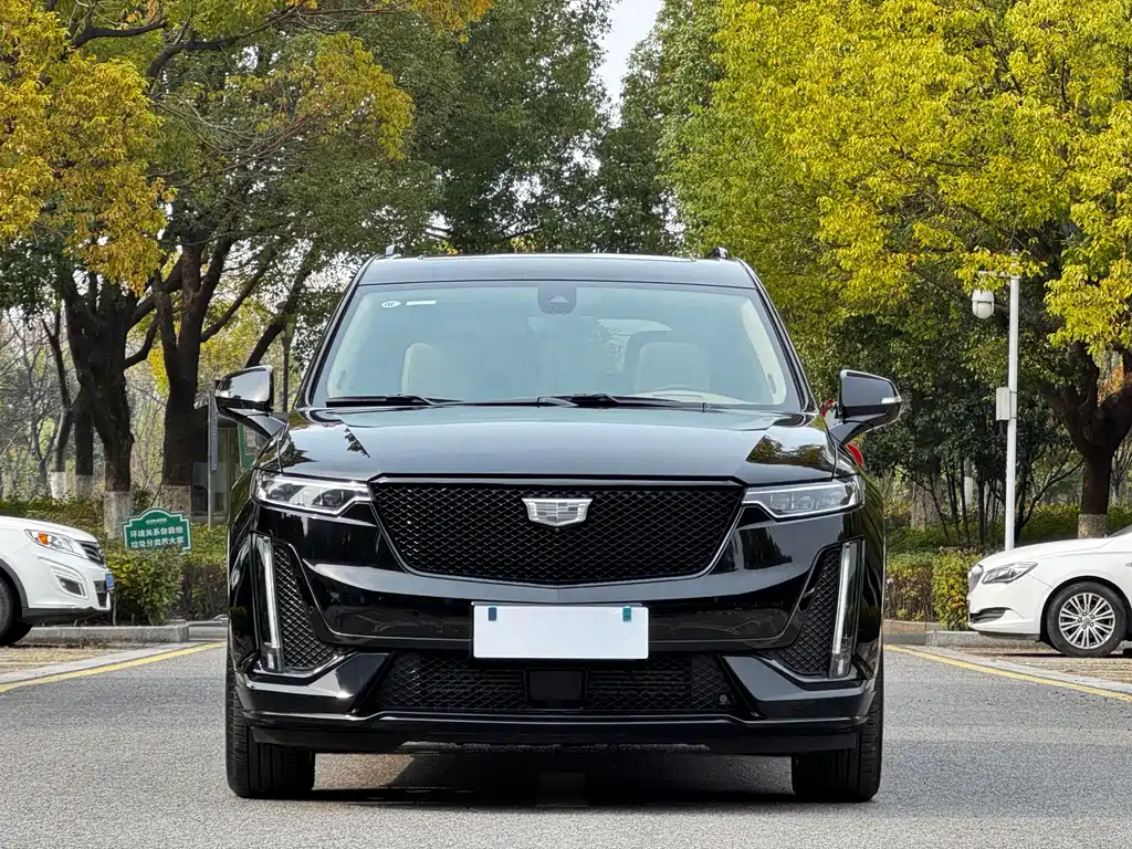 Cadillac XT6 2025 2.0T six-seat four-wheel drive Platinum Executive Black Label Edition купить на сайте DeffCars