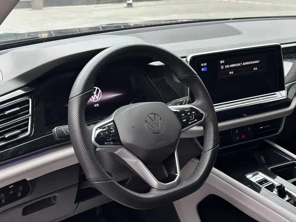 Touron 2022 380TSI four-wheel drive luxury version купить на сайте DeffCars