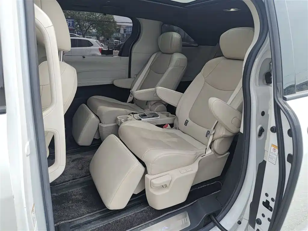 SIENNA 2021 2.5L Hybrid Extreme Edition купить на сайте DeffCars