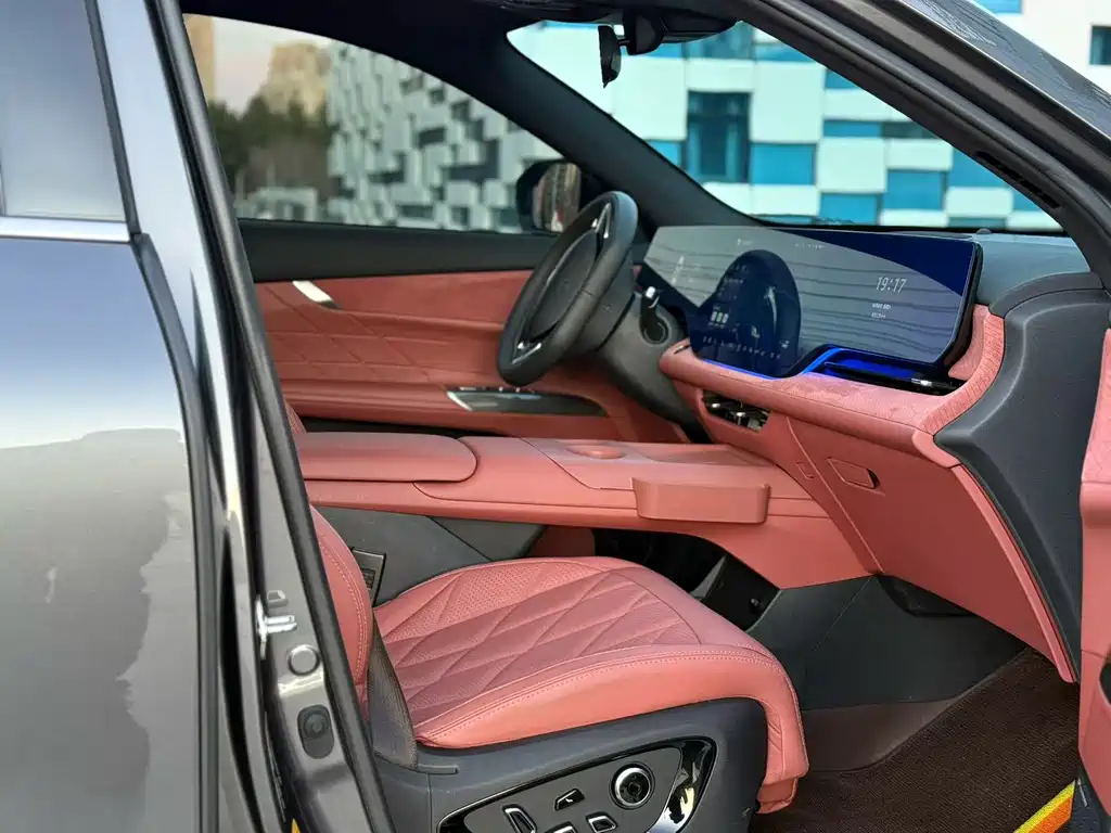 Changan CS75PLUS 2025 fourth generation UItra 2.0T new Blue Whale smart power model купить на сайте DeffCars