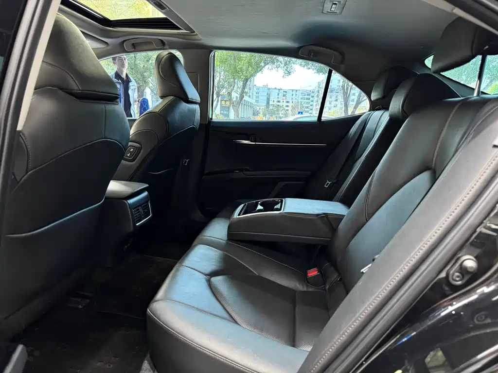 Camry 2023 2.0G Deluxe Edition купить на сайте DeffCars