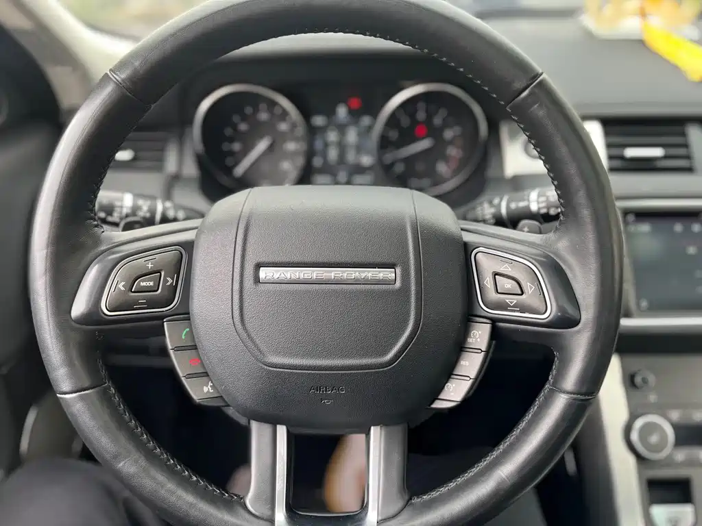 Range Rover Evoque 2017 2.0T British Fashion Edition купить на сайте DeffCars