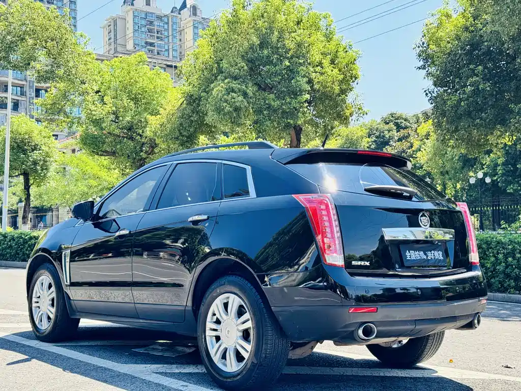 Cadillac SRX 2014 3.0L Comfort Model купить на сайте DeffCars