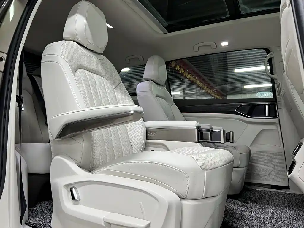 Weiran 2023 facelift 380TSI Zunchi version купить на сайте DeffCars