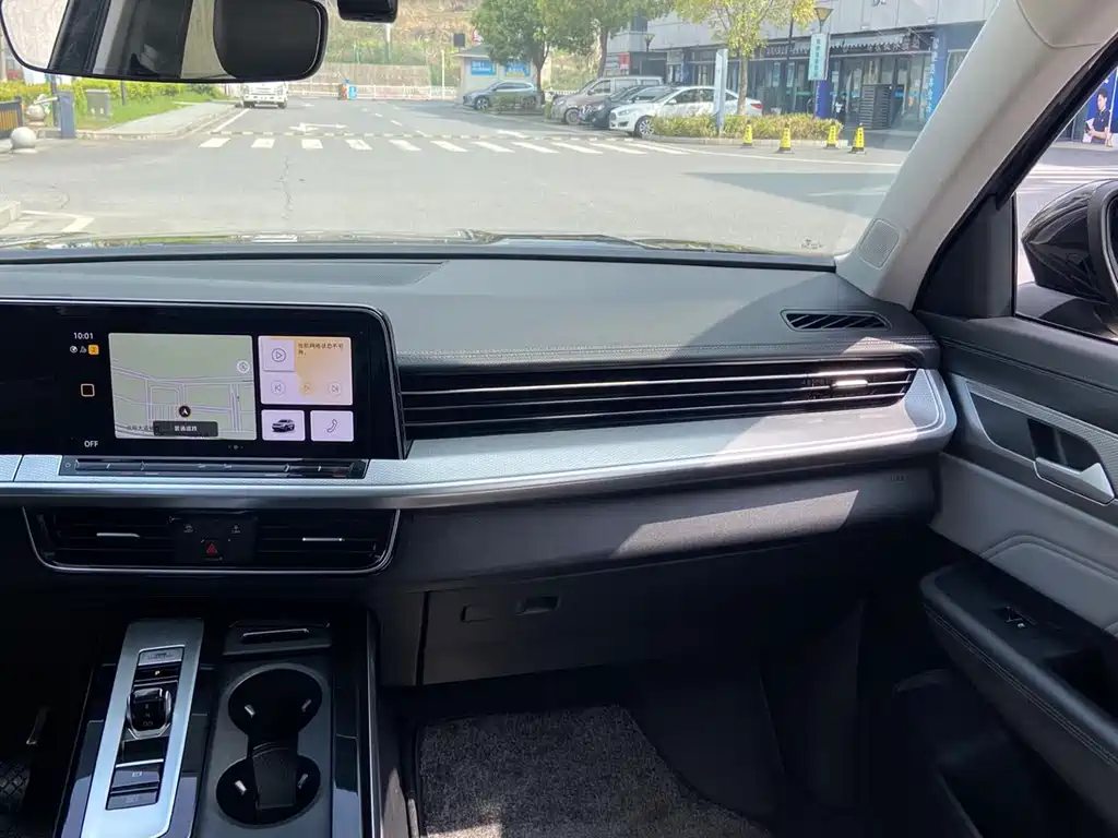 Lanxun 2023 330TSI Luxury Touring Edition купить на сайте DeffCars