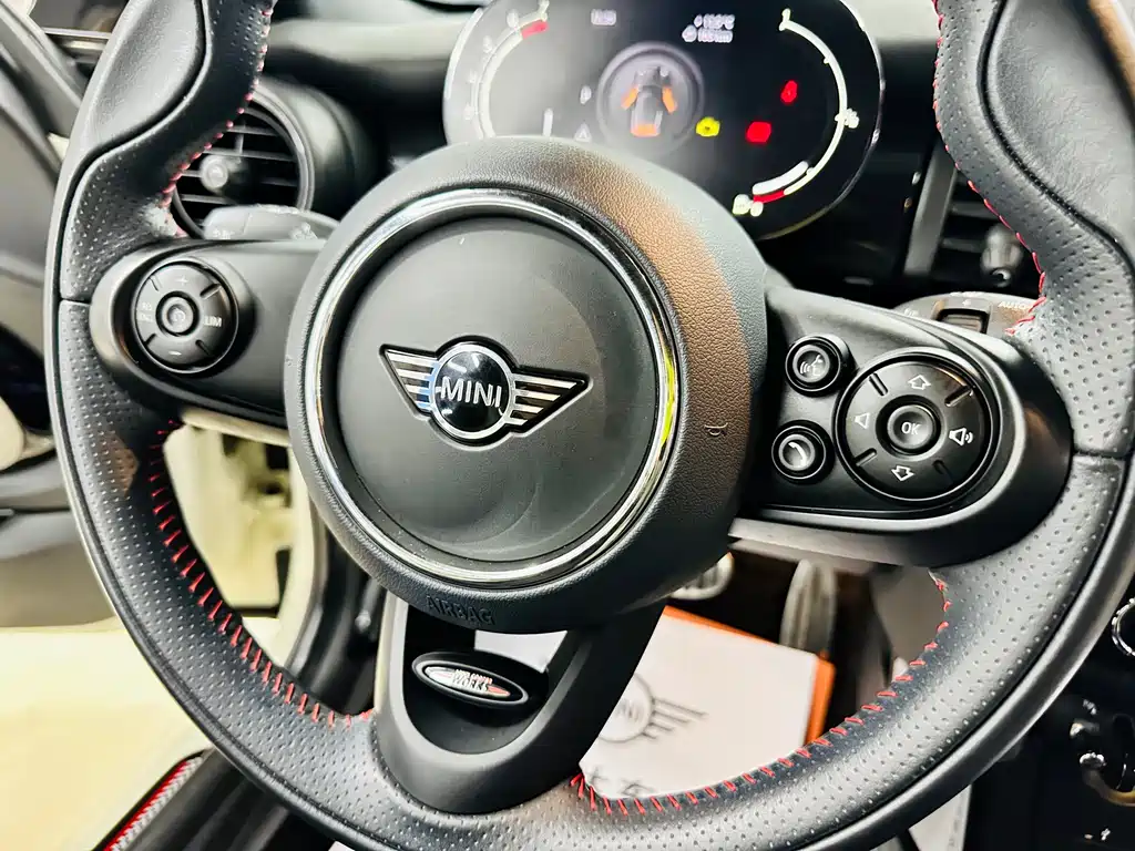 MINI 2021 1.5T COOPER racer купить на сайте DeffCars