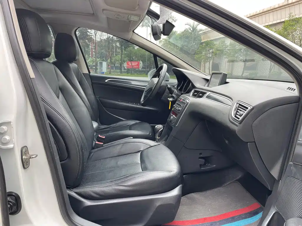 Peugeot 308 2013 1.6L automatic fashion model купить на сайте DeffCars