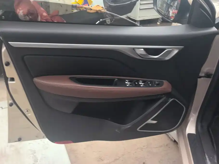Vision 2018 1.5L automatic premium model купить на сайте DeffCars