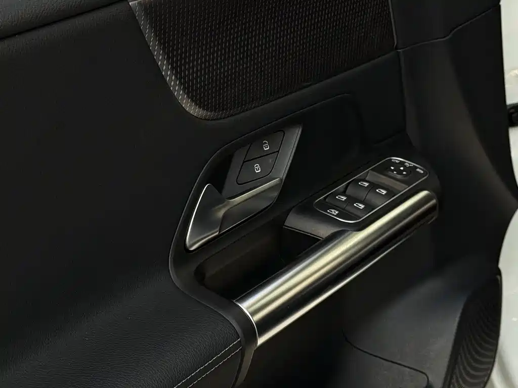 Mercedes-Benz B-Class 2022 B 200 Dynamic купить на сайте DeffCars