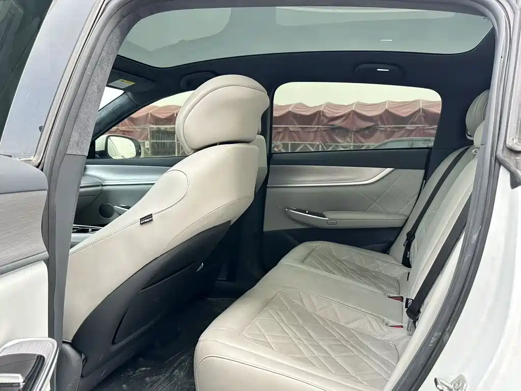 Changan Qiyuan A07 2023 model extended range 200 Air купить на сайте DeffCars